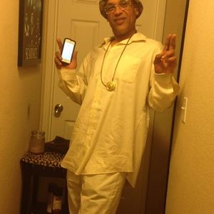 Meet your Posher, Gerald